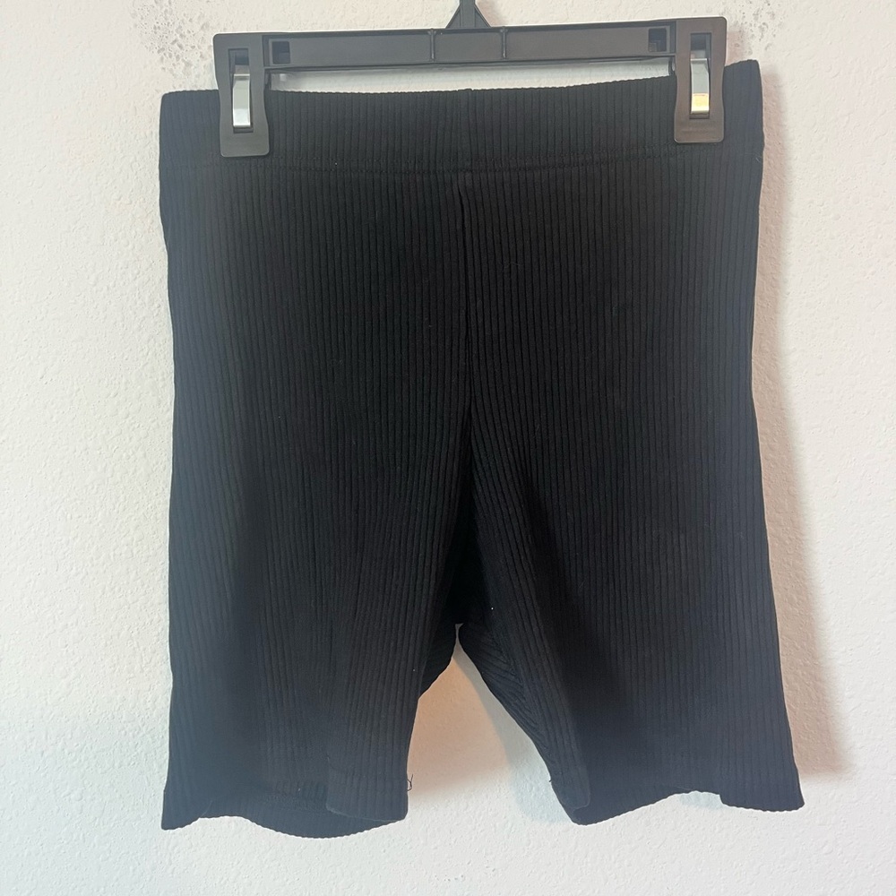H&M Divided Black Ribbed Biker Shorts